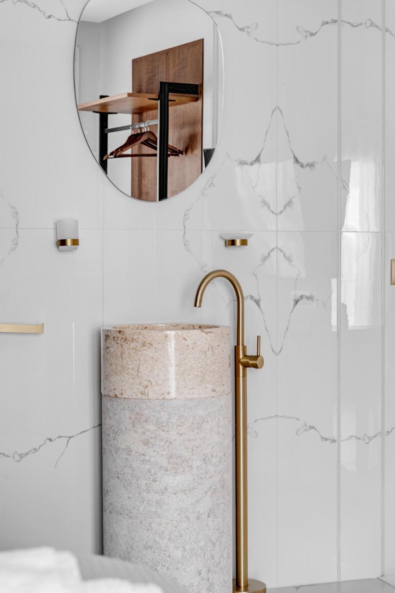 エルムポリ Eclectic Syros Bed & Breakfast エクステリア 写真