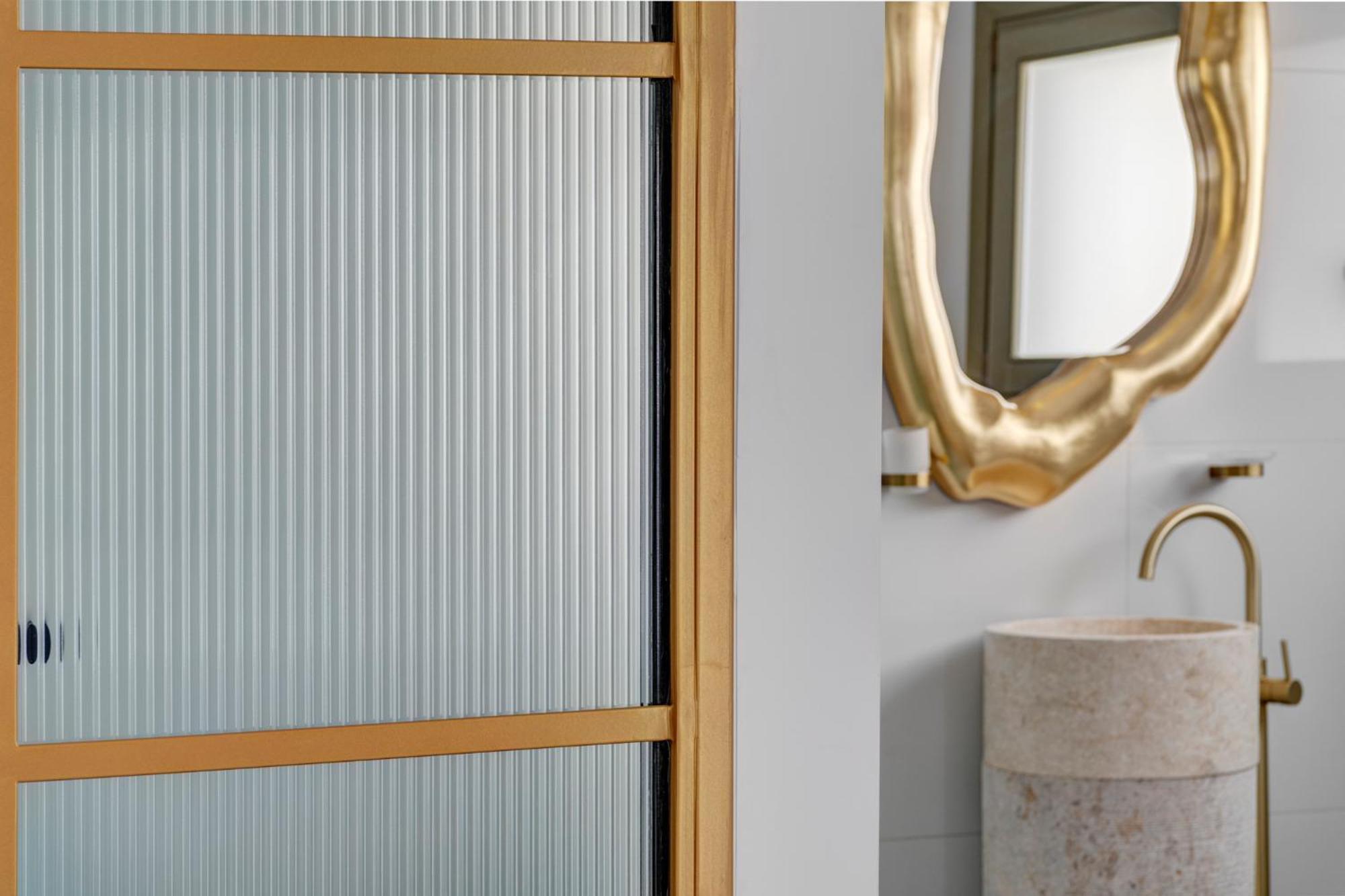 エルムポリ Eclectic Syros Bed & Breakfast エクステリア 写真