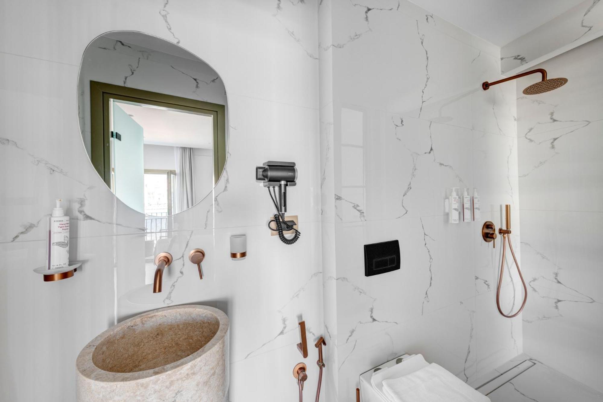 エルムポリ Eclectic Syros Bed & Breakfast エクステリア 写真
