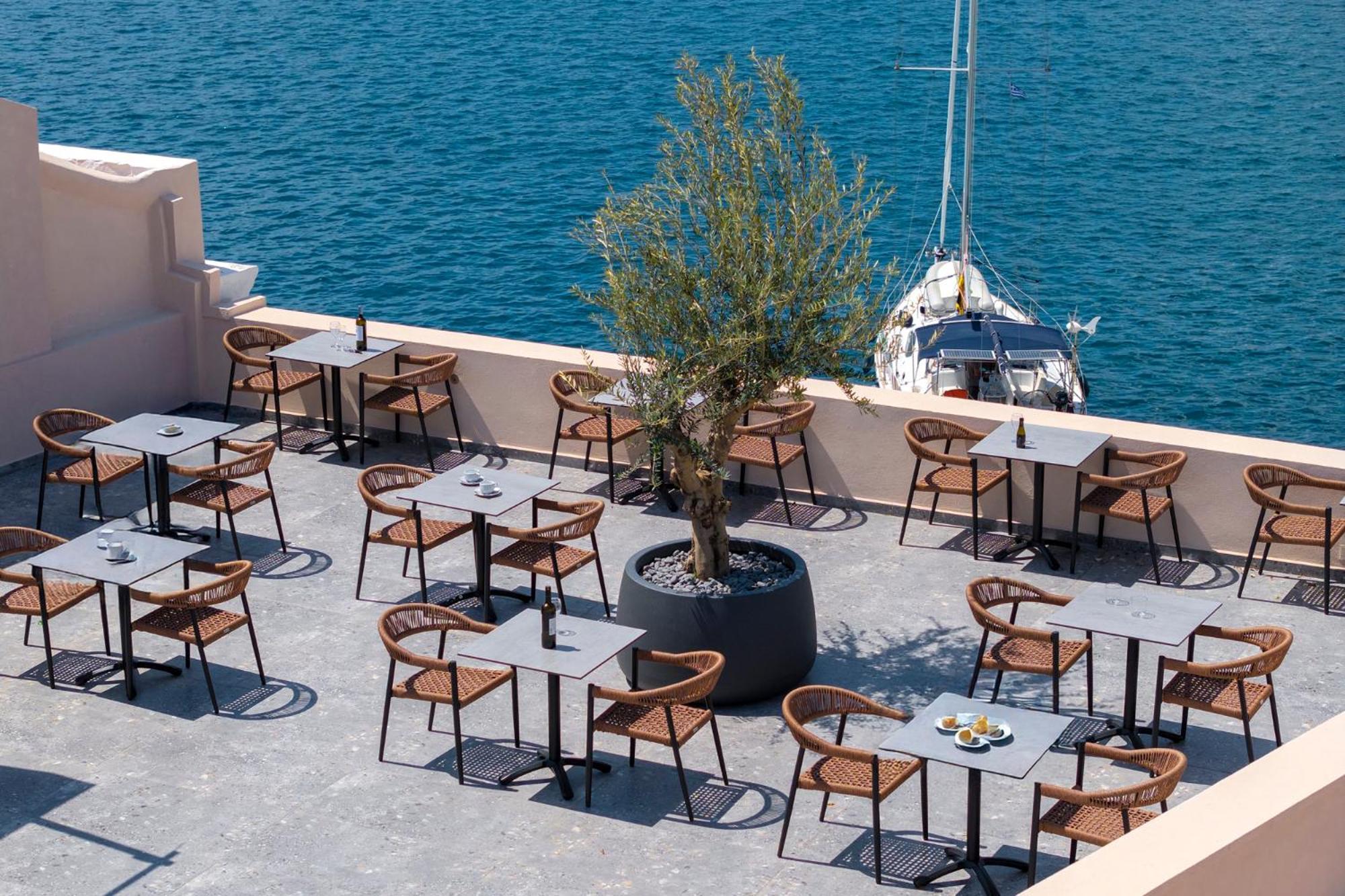 エルムポリ Eclectic Syros Bed & Breakfast エクステリア 写真